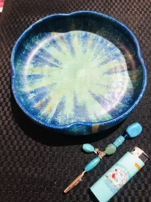 Vintage pottery bowl and turquoise gem clip lighter set
