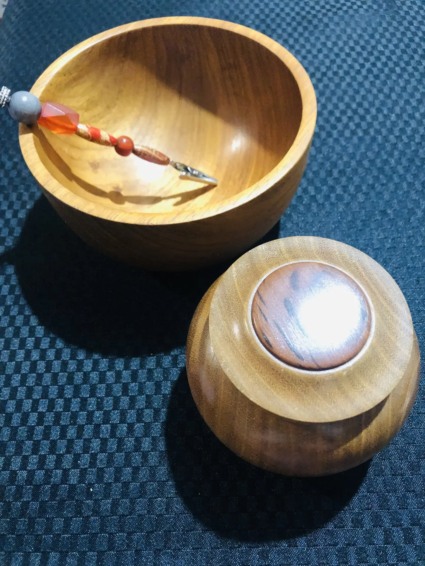 Vintage wooden bowl stash and clip set