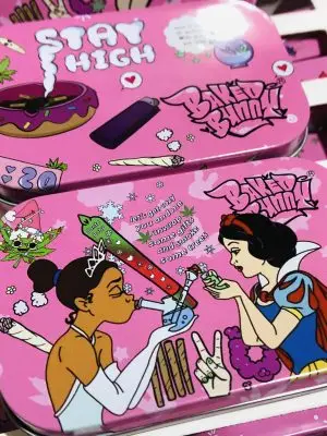 Baked bunny stash tin snow white