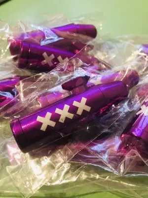 Top puff snuff Bullet dispenser purple tone