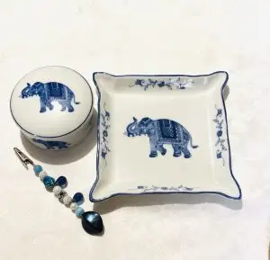 Vintage Chinese Dragon tray/box & handmade roach clip